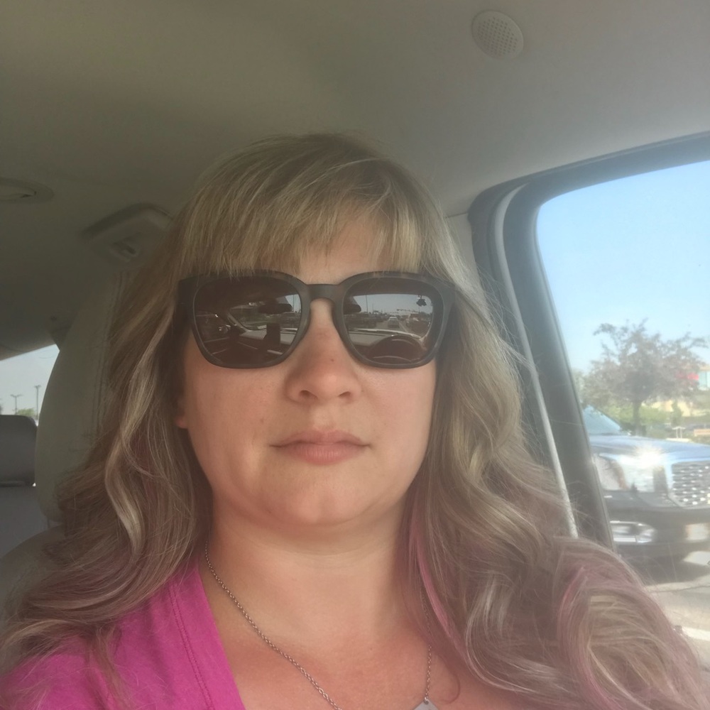 Meet your Posher, Keri